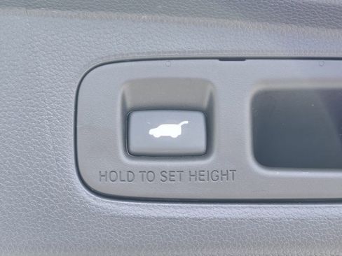 Certified 2025 Honda CR-V Sport Touring image 14