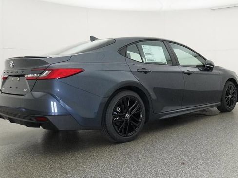 New 2026 Toyota Camry SE FWD image 25