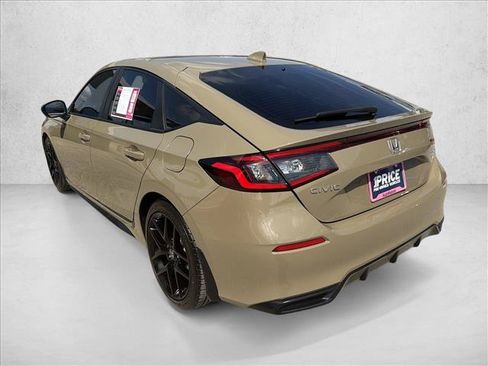 Used 2025 Honda Civic Sport image 3