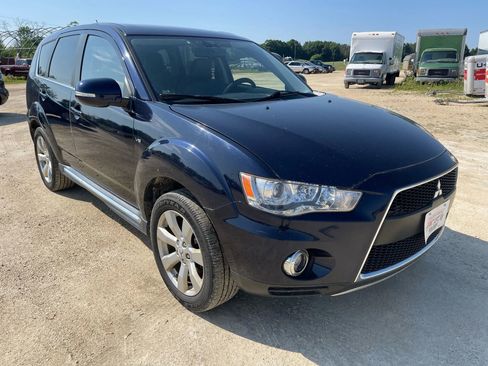 Used 2012 Mitsubishi Outlander GT image 6