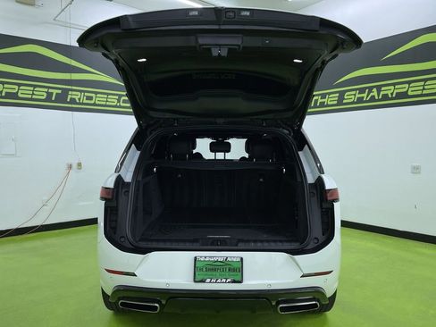 Used 2023 Land Rover Range Rover Sport SE Dynamic image 9