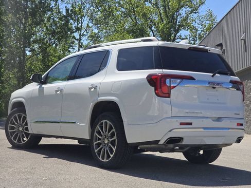Used 2023 GMC Acadia Denali AWD/4WD image 14