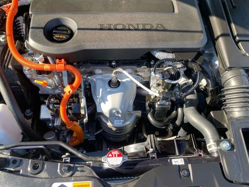 Certified 2025 Honda Accord EX-L image 19