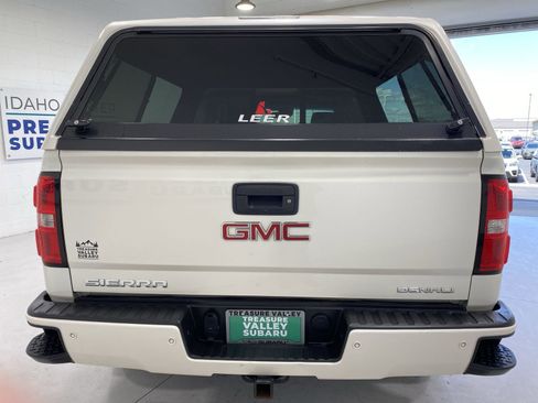 Used 2015 GMC Sierra 1500 Denali w/ Driver Alert Package AWD/4WD image 7