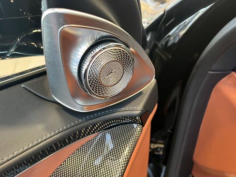 Certified 2022 Mercedes-Benz Maybach S 580 4MATIC image 9