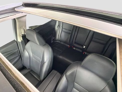 Used 2024 Nissan Rogue SL w/ SL Premium Package FWD image 14