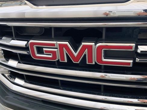 Used 2018 GMC Sierra 1500 SLT image 27
