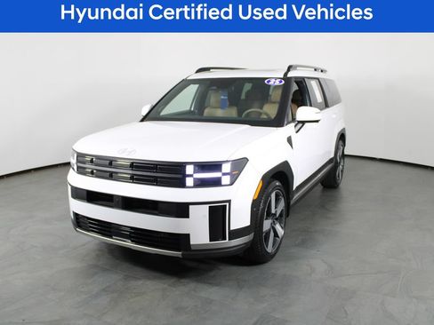 Certified 2025 Hyundai Santa Fe Limited FWD image 2