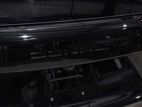 Used 2026 GMC Yukon Denali w/ Sun & Power Step Package AWD/4WD image 33