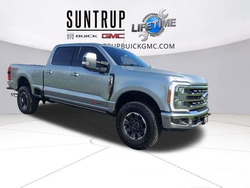 Used 2023 Ford F350 Lariat w/ Tremor Off-Road Package image 8