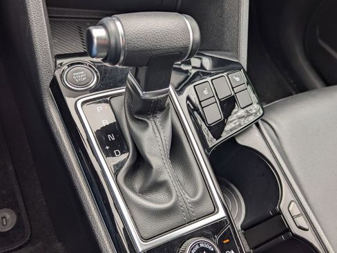 Used 2025 Kia Sportage X-Line w/ Premium Package image 15