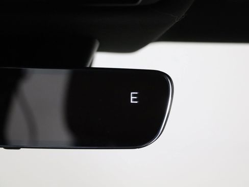 New 2025 Volkswagen ID. Buzz Pro S image 30