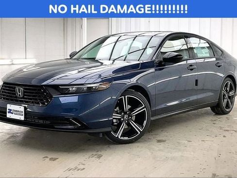 Certified 2026 Honda Accord SE image 2