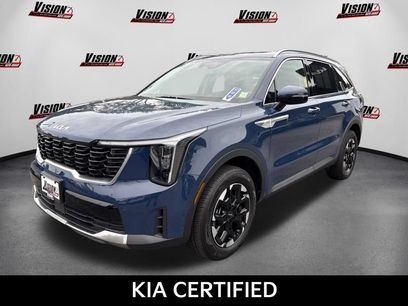 Certified 2025 Kia Sorento S