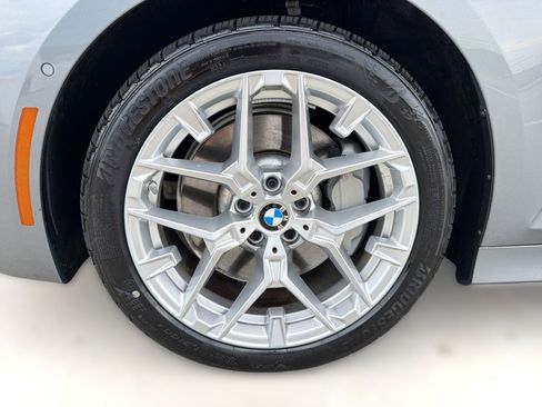 Used 2025 BMW 330i Sedan RWD image 11