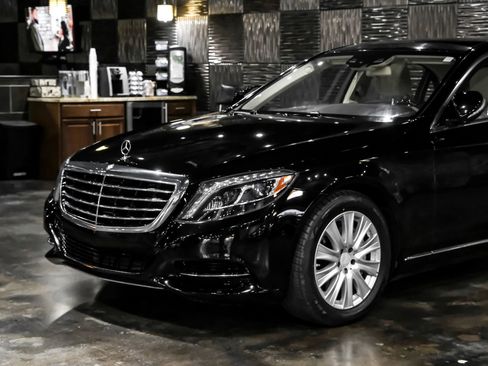 Used 2015 Mercedes-Benz S 550 Sedan image 8