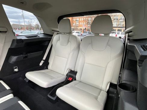 Used 2022 Volvo XC90 T8 Inscription Expression image 31