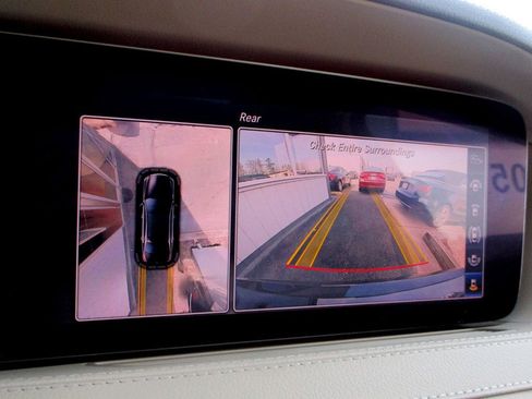 Used 2018 Mercedes-Benz S 560 4MATIC Sedan image 4