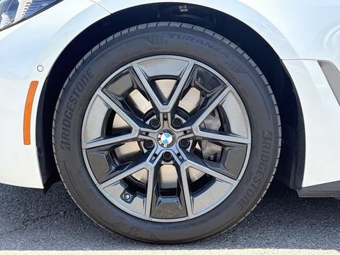 Used 2025 BMW i4 eDrive40 w/ Parking Assistance Package RWD image 10