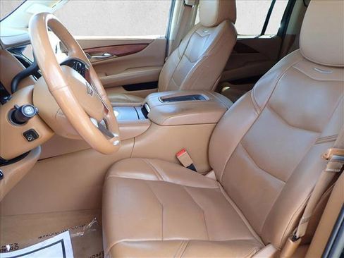 Used 2016 Cadillac Escalade ESV Platinum image 14