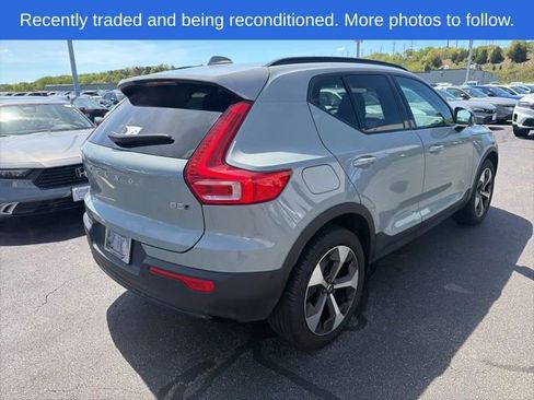 Used 2024 Volvo XC40 B5 Plus AWD/4WD image 2