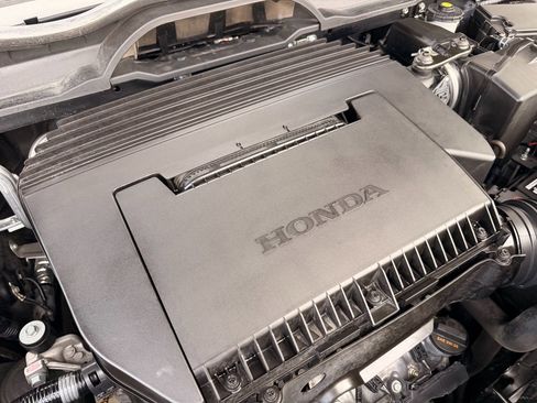 Certified 2023 Honda Pilot Sport image 29