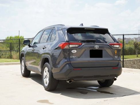 Used 2020 Toyota RAV4 XLE w/ Convenience Package AWD/4WD image 7