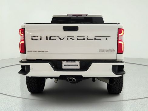 Used 2022 Chevrolet Silverado 3500 High Country w/ Safety Package II AWD/4WD image 6