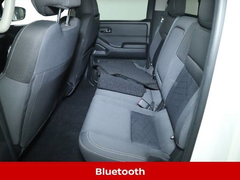 Certified 2025 Nissan Frontier SV RWD image 16