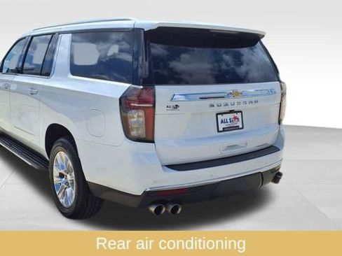 Used 2023 Chevrolet Suburban Premier image 6