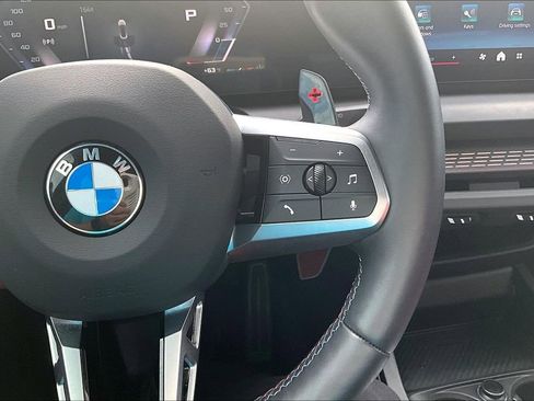 Used 2025 BMW M235i xDrive w/ Premium Package image 8