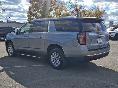 Used 2023 Chevrolet Suburban LS image 7