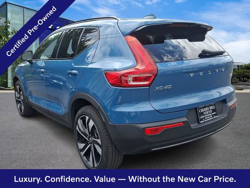 Certified 2023 Volvo XC40 B5 Plus w/ Driver Assist Package AWD/4WD image 5