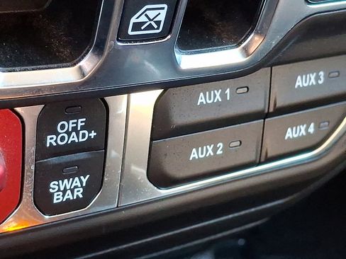 Used 2021 Jeep Wrangler Unlimited Rubicon image 25