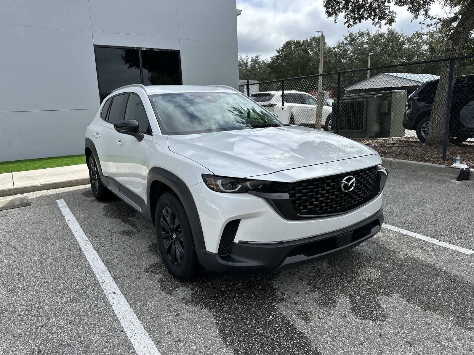 Used 2024 MAZDA CX-50 AWD 2.5 S w/ Accent Package image 11