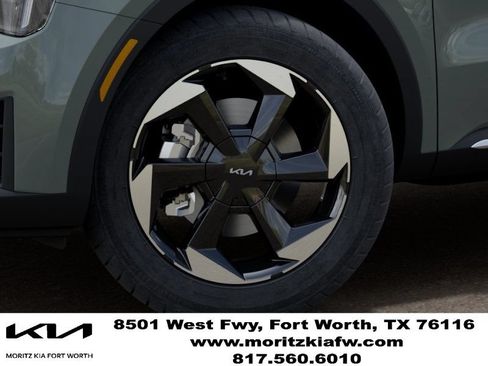New 2026 Kia Sorento EX AWD/4WD image 9