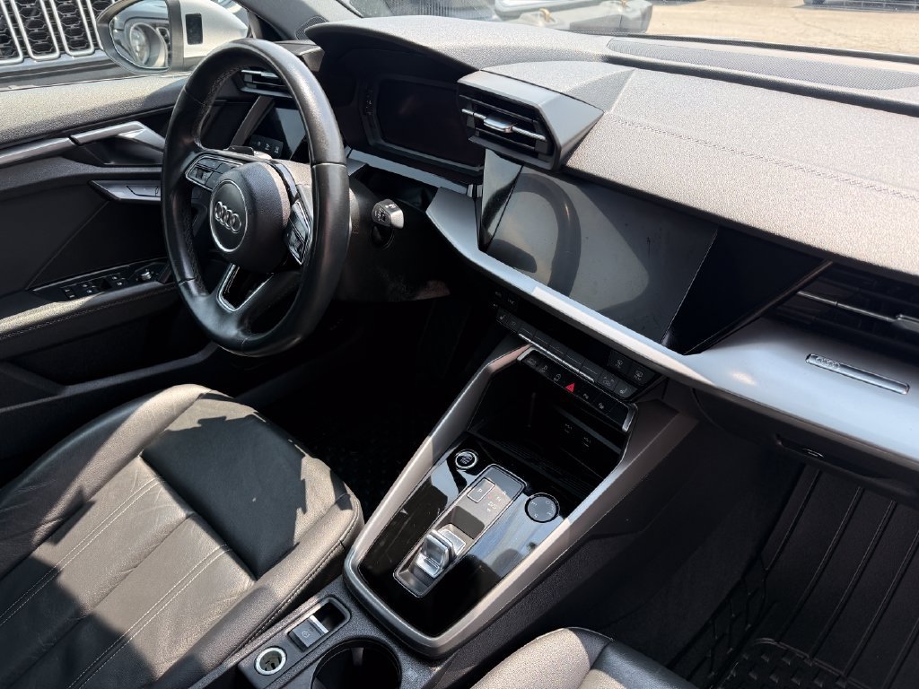 Used 2024 Audi A3 2.0T Premium FWD image 3