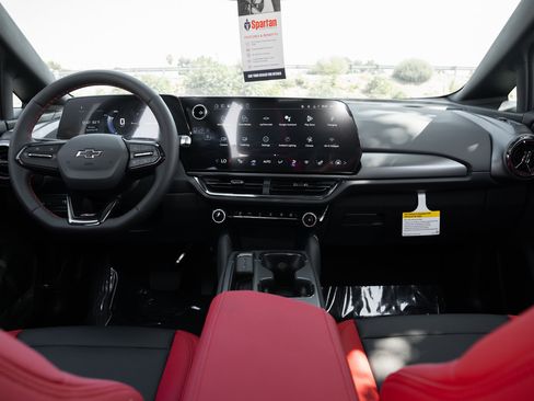 New 2026 Chevrolet Equinox EV RS image 19