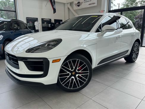 Used 2026 Porsche Macan S AWD/4WD image 1