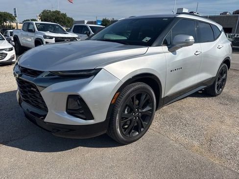 Used 2020 Chevrolet Blazer RS FWD image 2