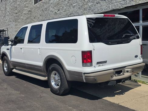 Used 2003 Ford Excursion Eddie Bauer RWD image 6