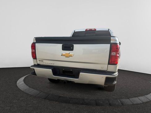 Used 2017 Chevrolet Silverado 1500 LT w/ All Star Edition AWD/4WD image 4