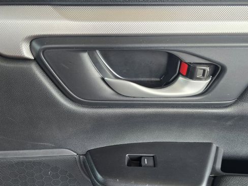 Used 2021 Honda CR-V Special Edition image 12