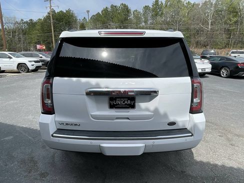 Used 2018 GMC Yukon Denali RWD image 7