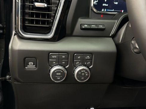 Used 2026 GMC Sierra 1500 Denali Ultimate AWD/4WD image 25