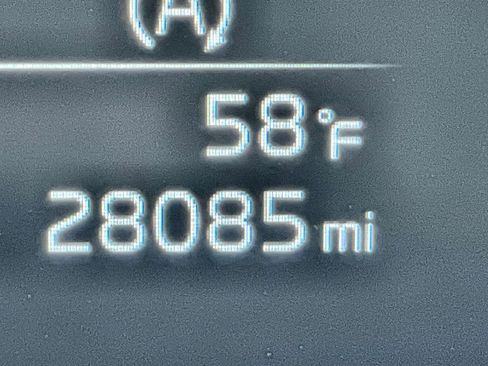 Used 2023 Kia Telluride LX image 12