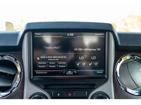 Used 2014 Ford F250 Lariat w/ Lariat Ultimate Package image 19