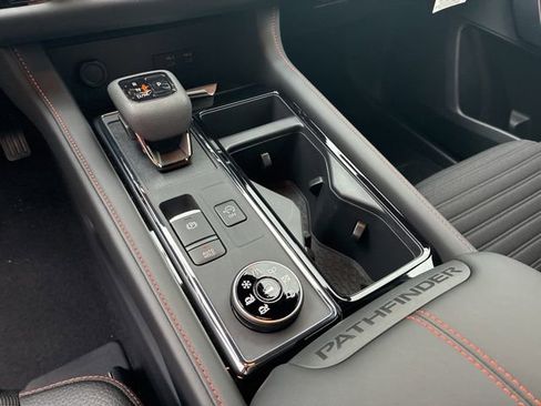 New 2026 Nissan Pathfinder Rock Creek image 13