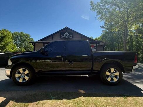 Used 2012 RAM 1500 Big Horn w/ Luxury Group RWD image 3