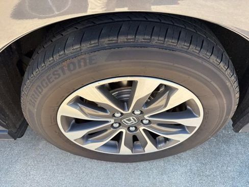 Used 2022 Honda Odyssey EX-L image 7